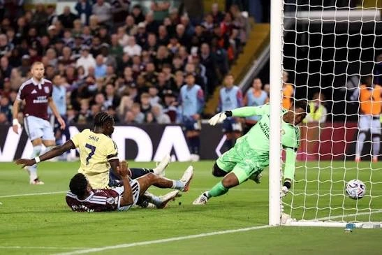 Bukayo Saka Strikes as Arsenal Take the Lead at Villa Park